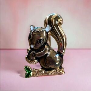 Squirrel Brooch Brown Enamel Gold Tone Metal Pin Fashion Jewelry Unique